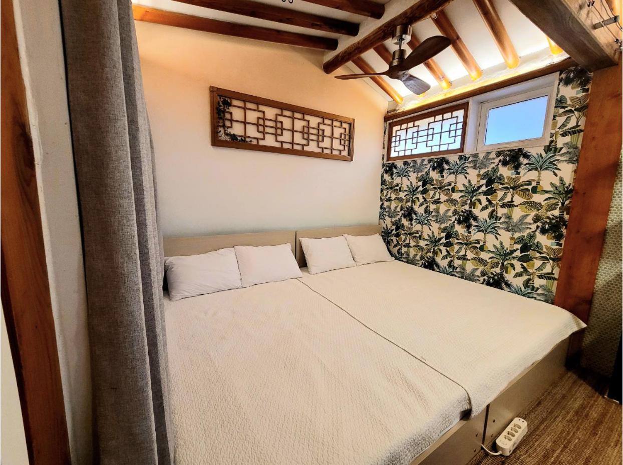 'Hanok Hanok' Boutique Stay Seoul - 2Min From Gyeongbokgung Palace Station Екстериор снимка